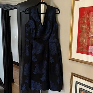 zac posen Elegant Black and Blue Floral Dress